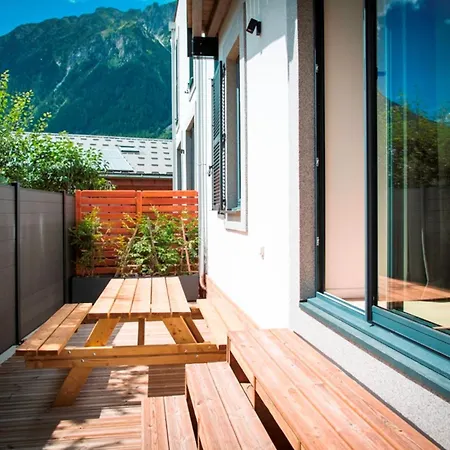 Les Chamois Apartment *