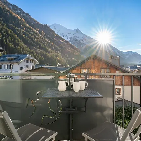 Les Chamois Apartment *